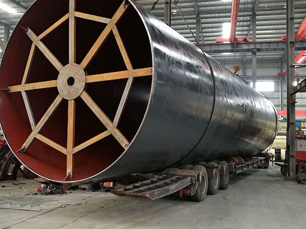 四川履带式重锤破碎机设计