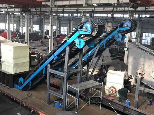 内蒙古国产移动破碎机移动破碎