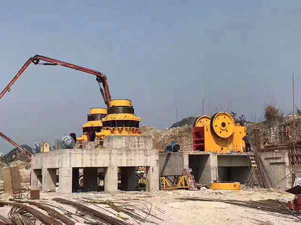 重庆小型可重锤破碎机图纸