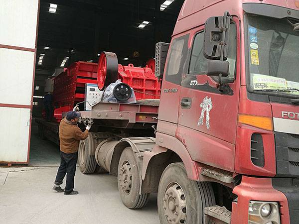 新疆山东移动破碎机价钱