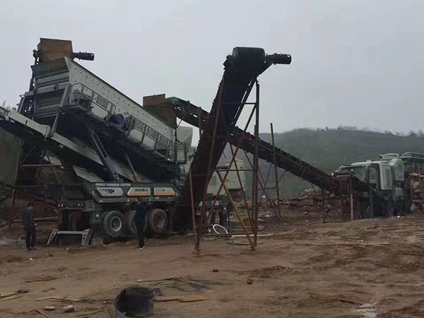 江西石子移动破碎机视频