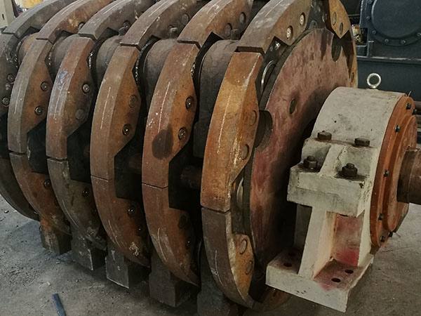 四川一台可重锤破碎机种类