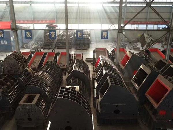 广西贵阳重锤破碎机建筑垃圾