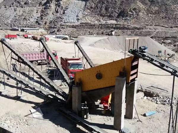 上海颚式重锤破碎机的优点