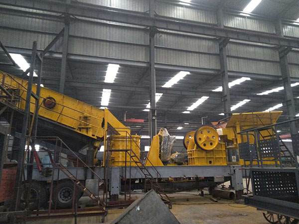 上海颚式重锤破碎机的优点