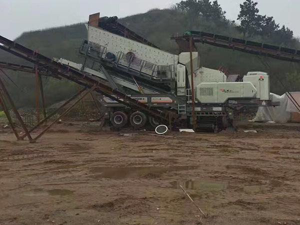 内蒙古履带式重锤破碎机公司