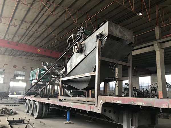四川大型二手移动破碎机多少一台