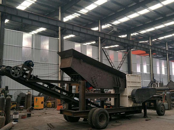 江苏反击式移动破碎机的优点