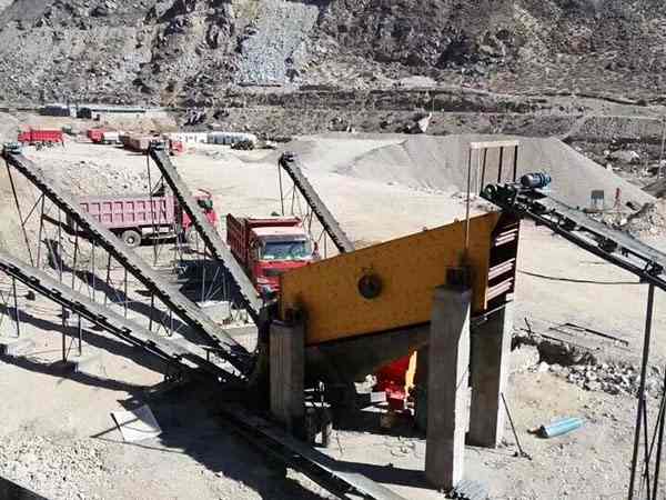 山东小型车载移动破碎机介绍