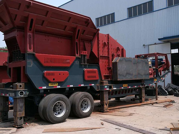 云南煤炭重锤破碎机视频