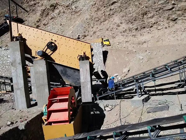 湖北新型移动破碎机价格是多少