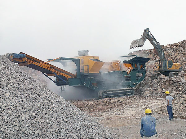 移动式新型碎石机