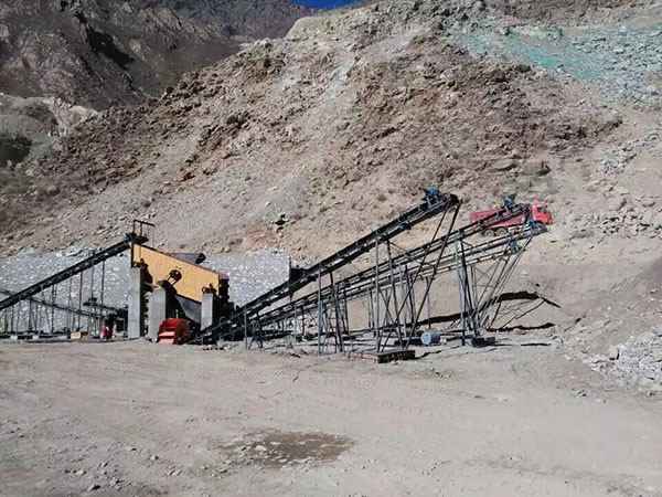 小型车载移动式破碎机的应用