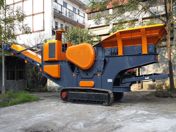 履带式移动破碎机.jpg